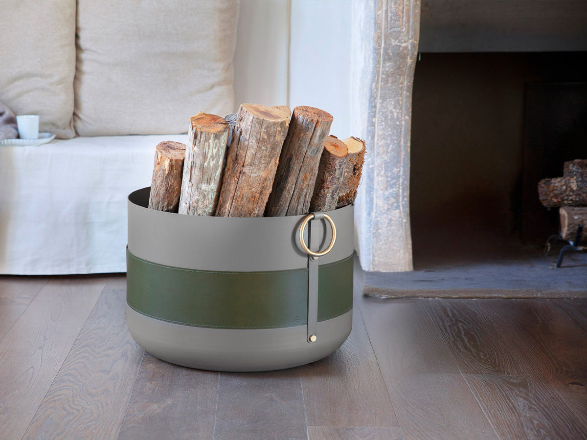 Eldvarm Emma Basket XL, large firewood basket in steel and leather