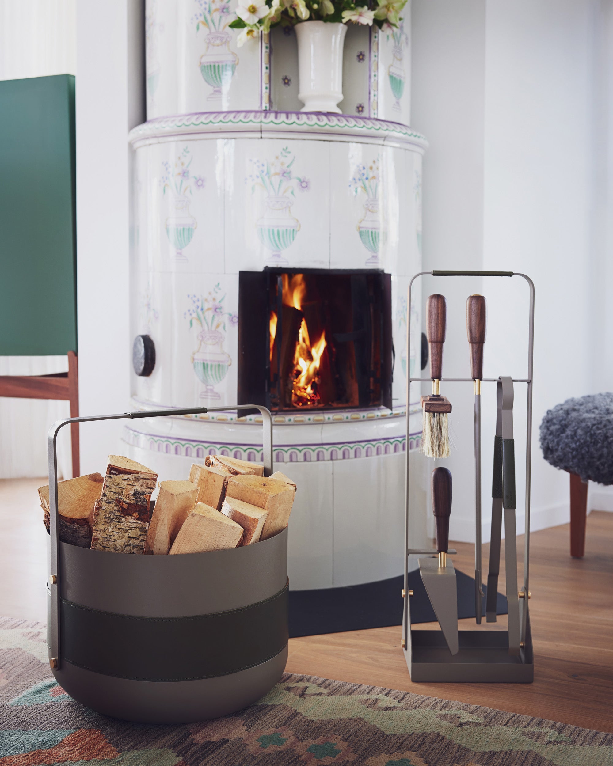 Eldvarm Emma Basket - Olive in a styled interior setting