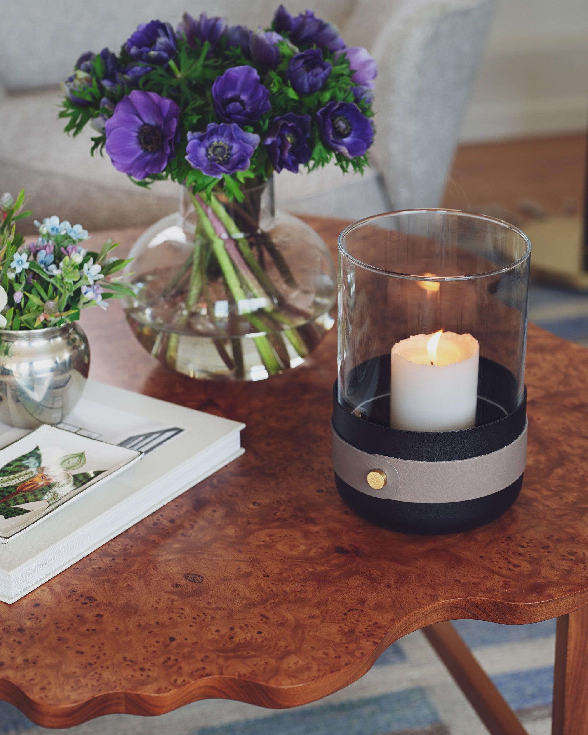 Eldvarm Emma Lantern - Graphite in a styled interior setting