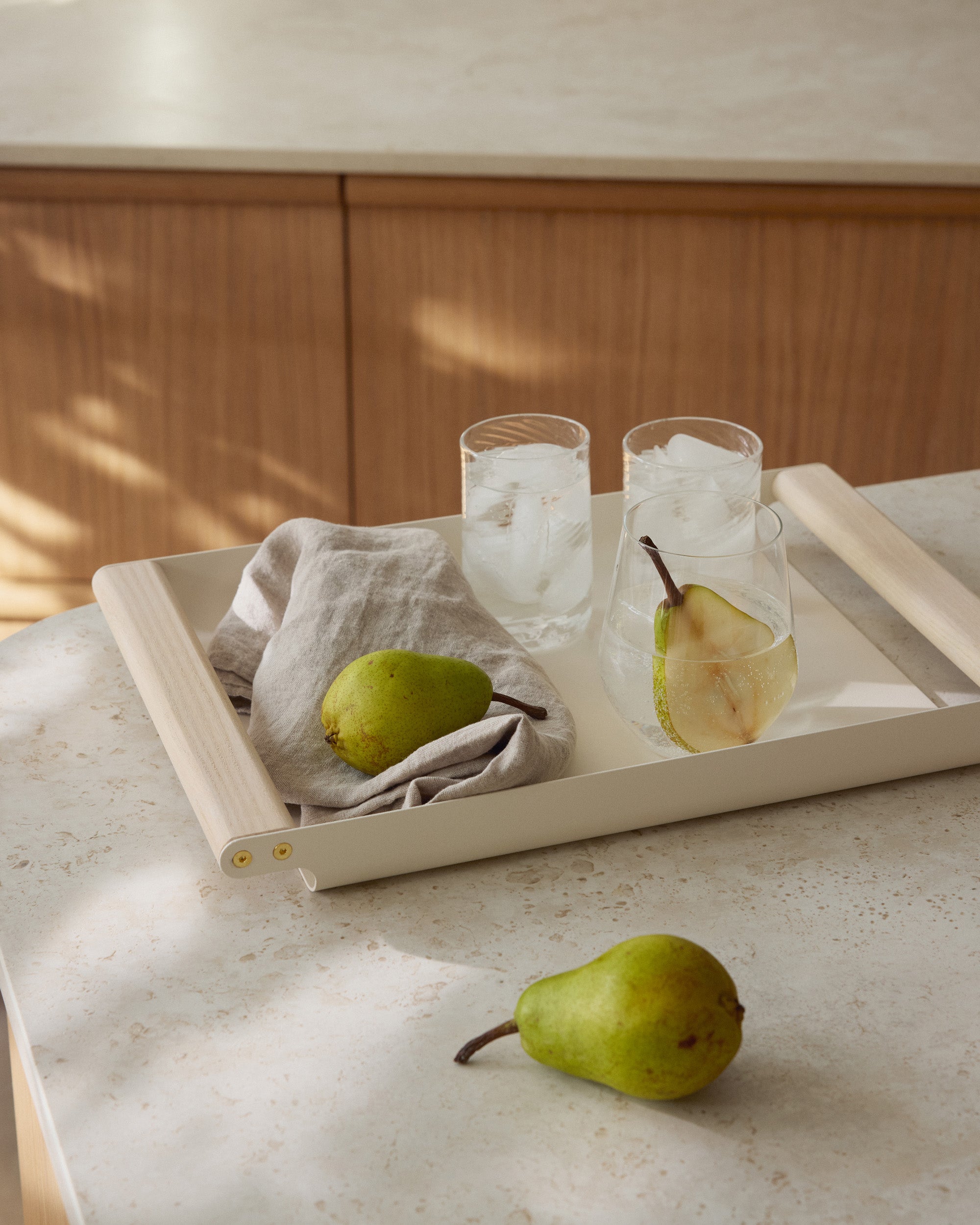 Eldvarm Fumi Tray Large - Blanc in a styled interior setting