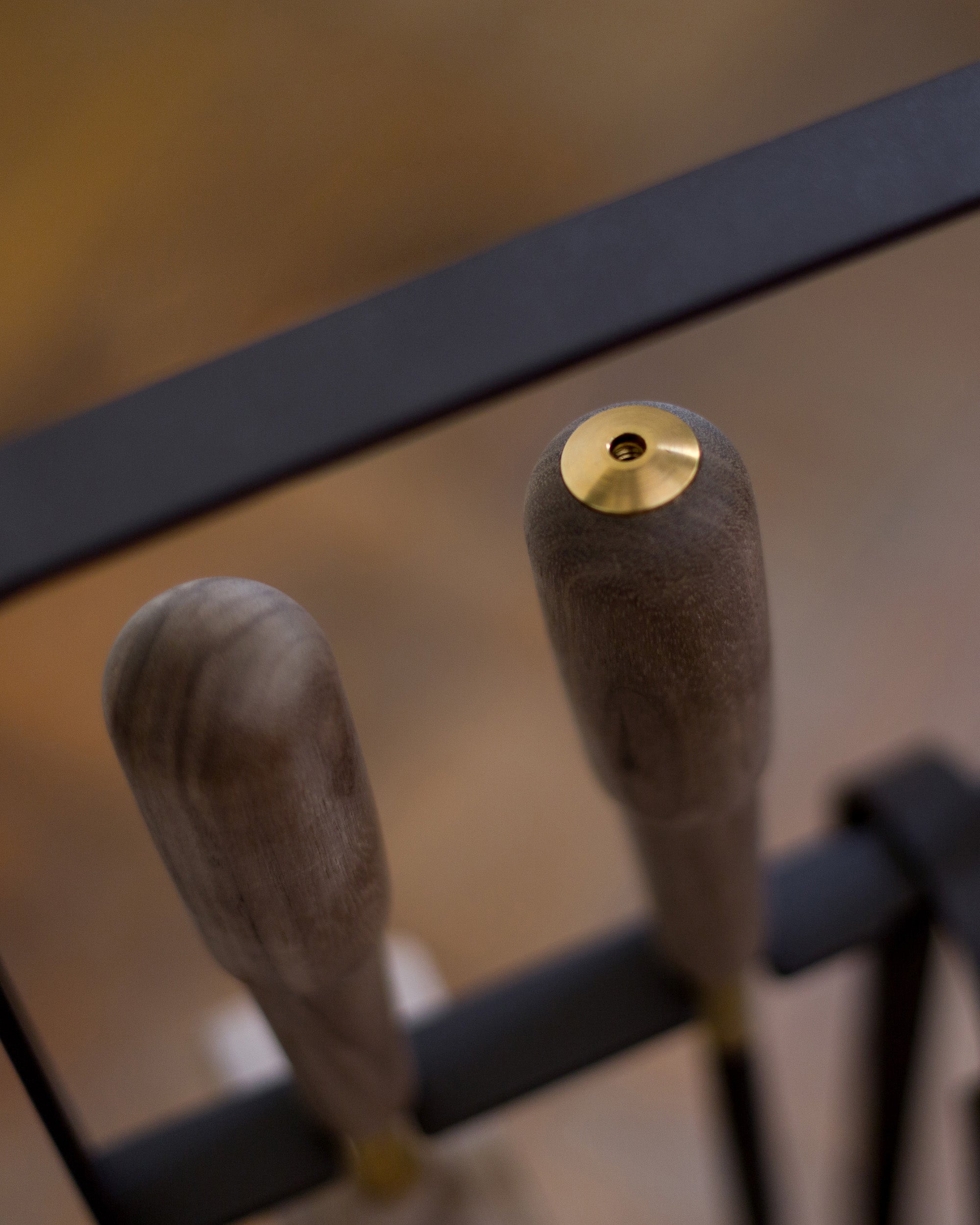 Eldvarm Emma Companion Set - Classique in a styled interior setting