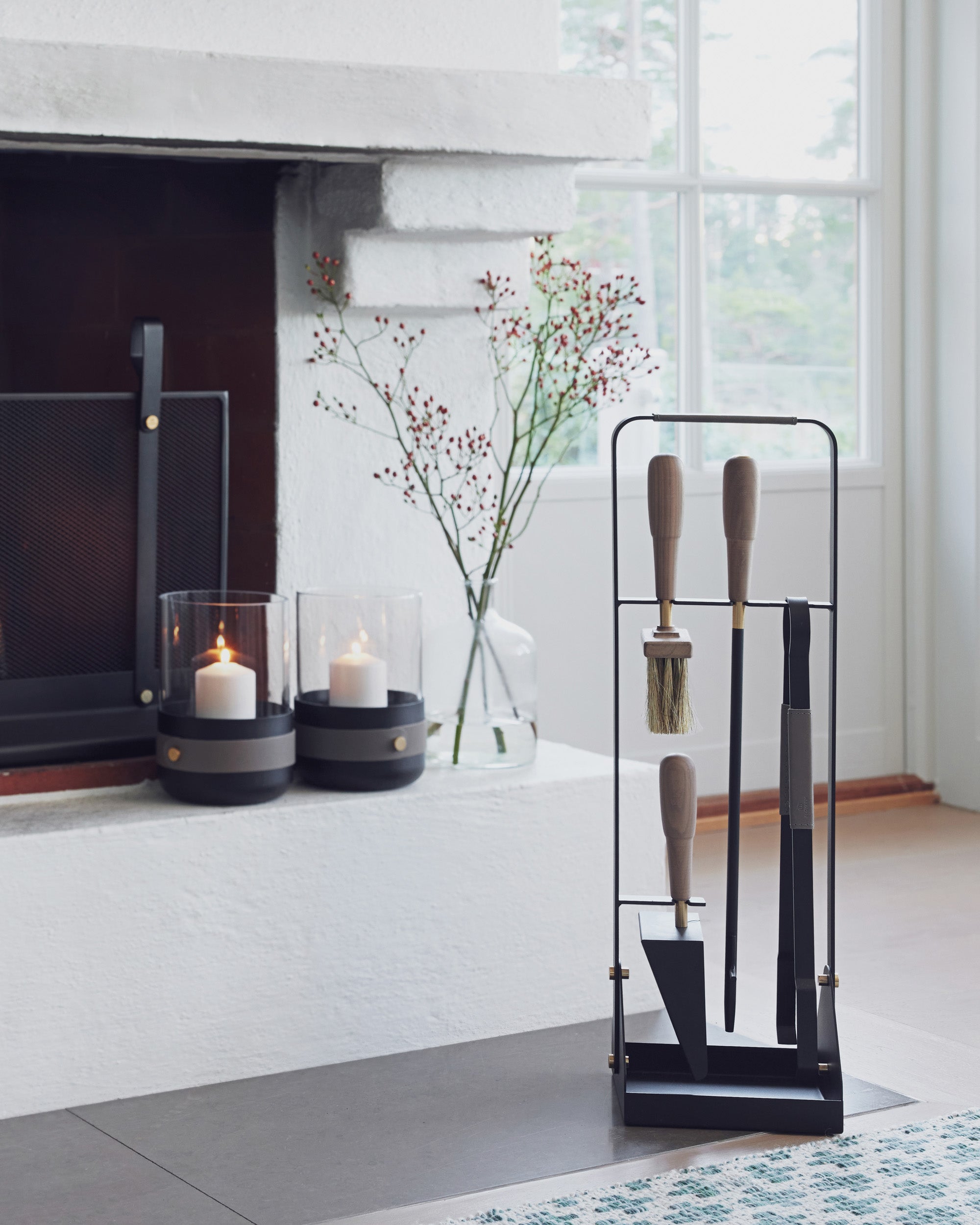 Eldvarm Emma Companion Set - Graphite in a styled interior setting