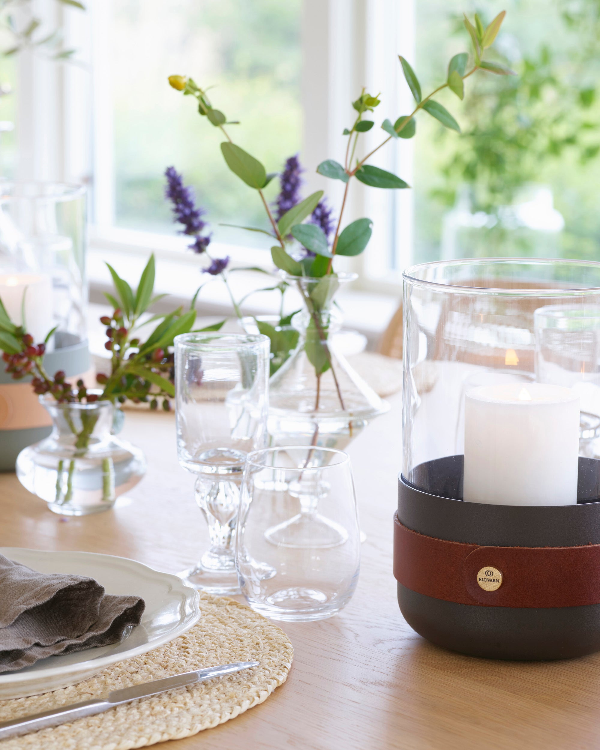 Eldvarm Emma Lantern - Havane in a styled interior setting