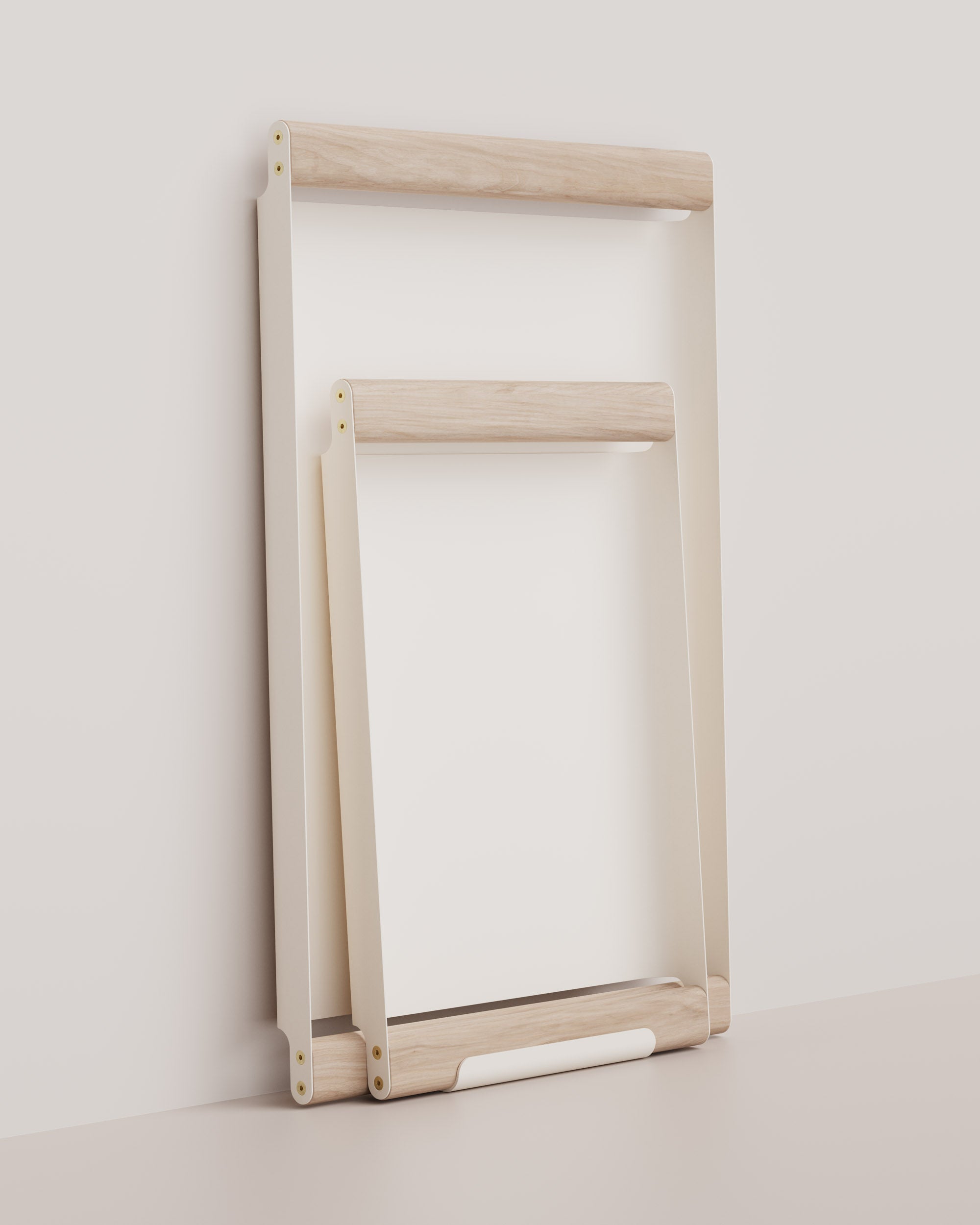 Eldvarm Fumi Stand - Blanc with Small and Large Fumi Trays on a neutral background