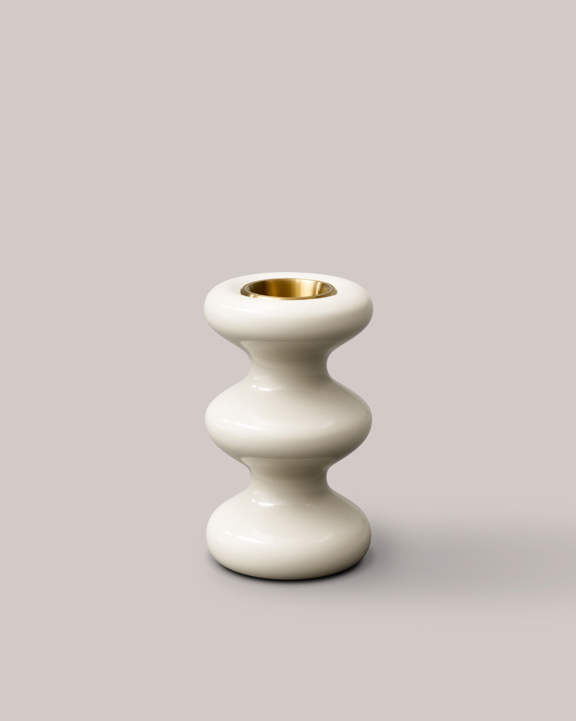 Eldvarm LouLou Candle Holder - Blanc, sculptural candle holder with ocean-ripple silhouette