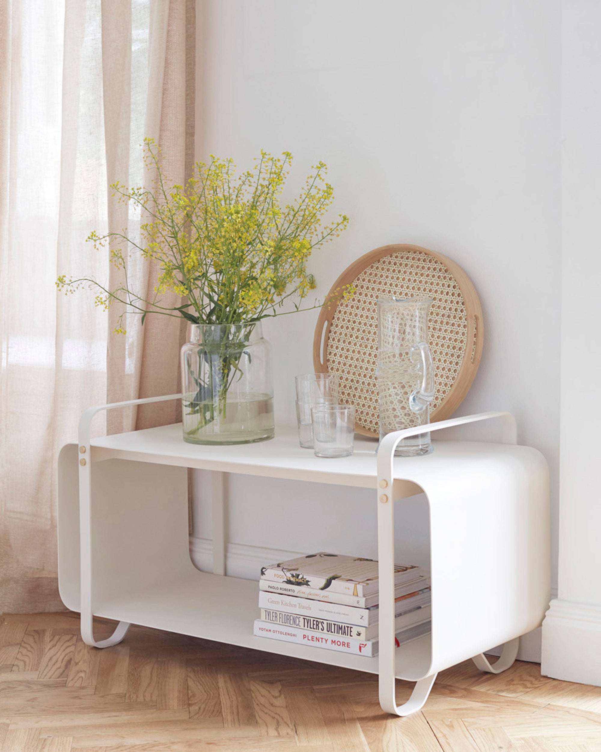 Eldvarm Ninne Bench - Blanc in a styled interior setting