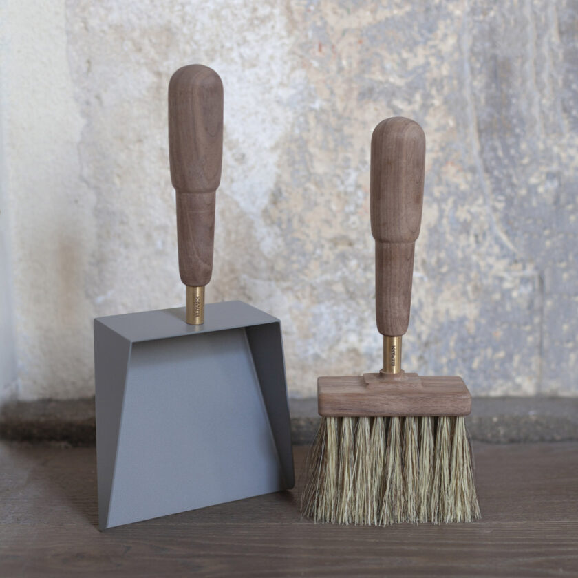 Emma Shovel and Brush in Paris (medium grey, walnut handles, brass piece and horsehair and tampico).
