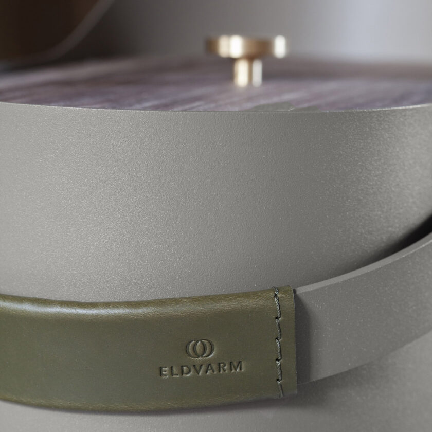 Closer look at Tilda Bucket in Olive
