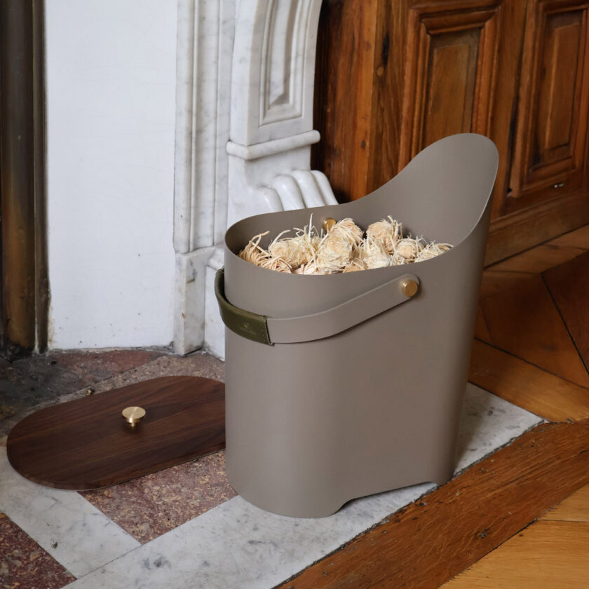 Fire starters in Tilda Bucket in Olive